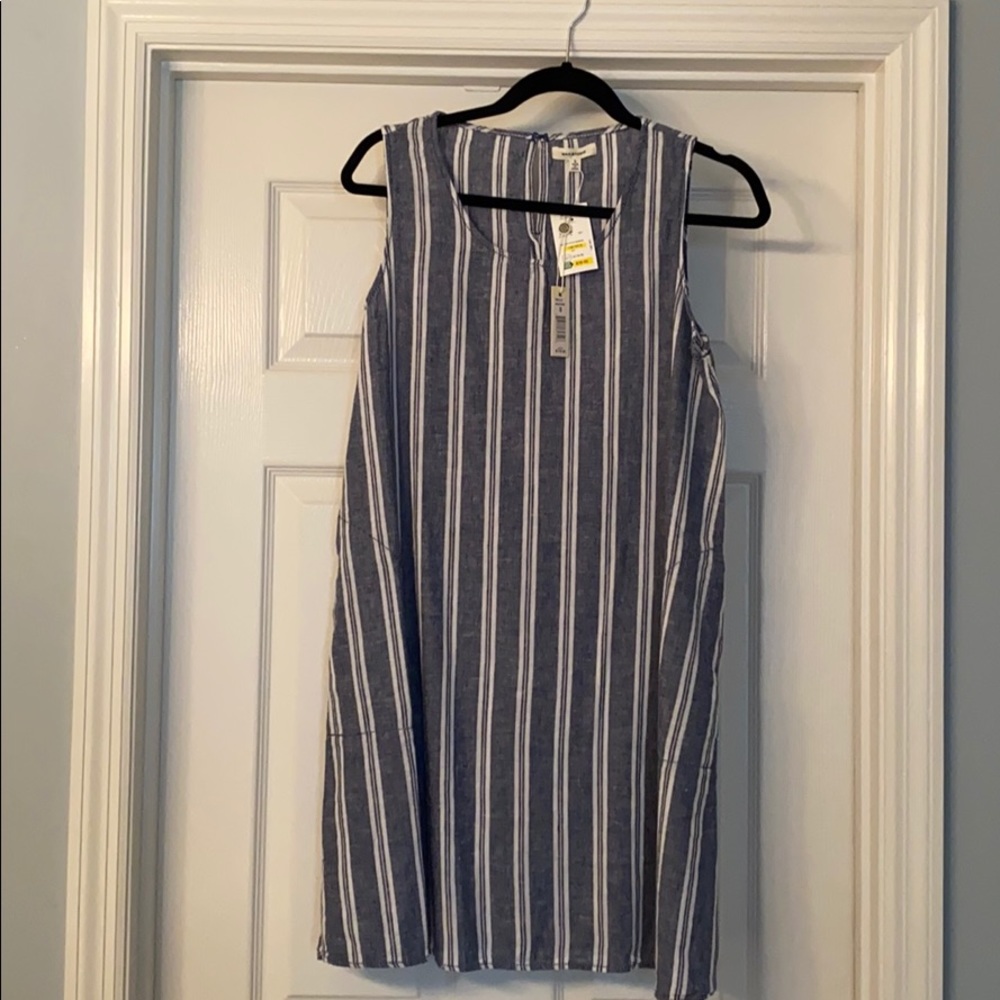 Max Studio Dress
